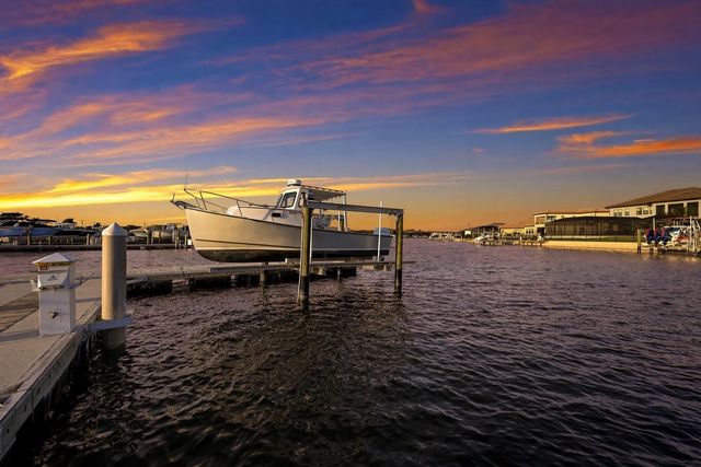 1517 4TH STREET E, Palmetto, FL 34221