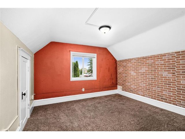 4022 E 2nd Street, Superior, WI 54880