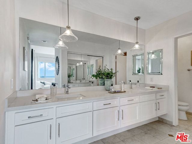 18111 Coastline Drive 2, Malibu, CA 90265
