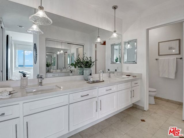 18111 Coastline Drive 2, Malibu, CA 90265