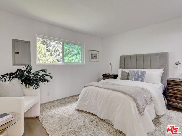 18111 Coastline Drive 2, Malibu, CA 90265