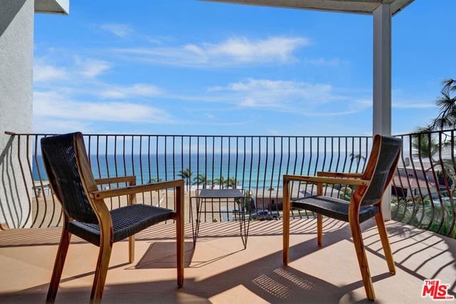 18111 Coastline Drive 2, Malibu, CA 90265