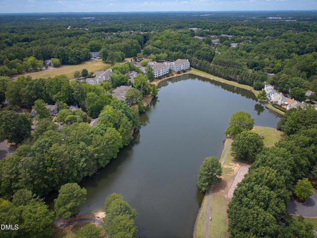 126 Lake Hollow Circle, Cary, NC 27513
