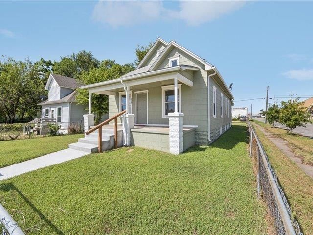 949 N Indiana Ave, Wichita, KS 67214