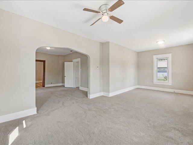 949 N Indiana Ave, Wichita, KS 67214