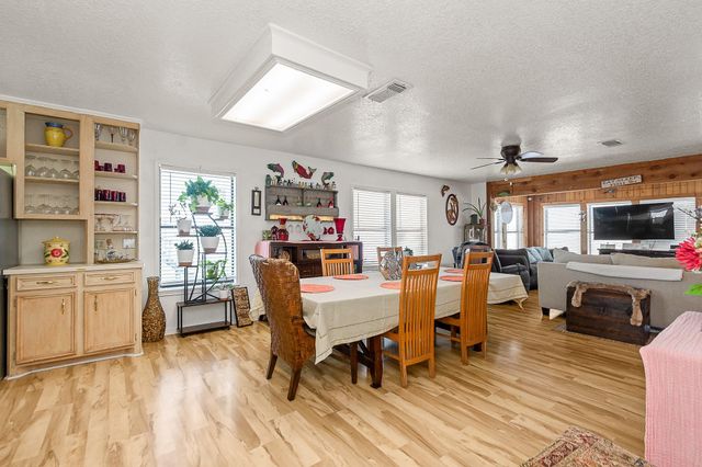 222 Fishermans Isle, Brazoria, TX 77422