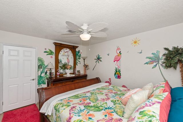 222 Fishermans Isle, Brazoria, TX 77422