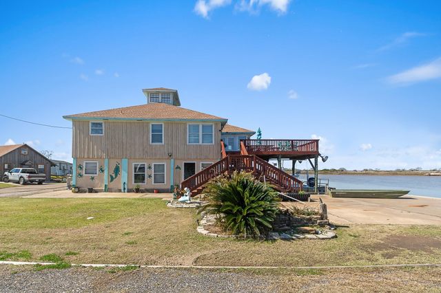 222 Fishermans Isle, Brazoria, TX 77422