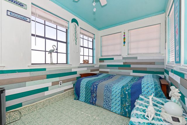 222 Fishermans Isle, Brazoria, TX 77422