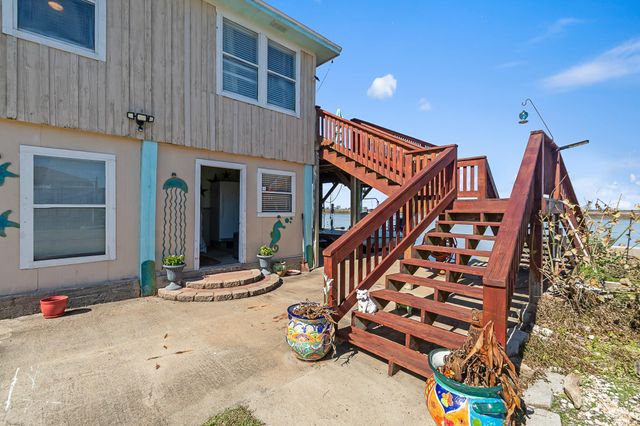 222 Fishermans Isle, Brazoria, TX 77422
