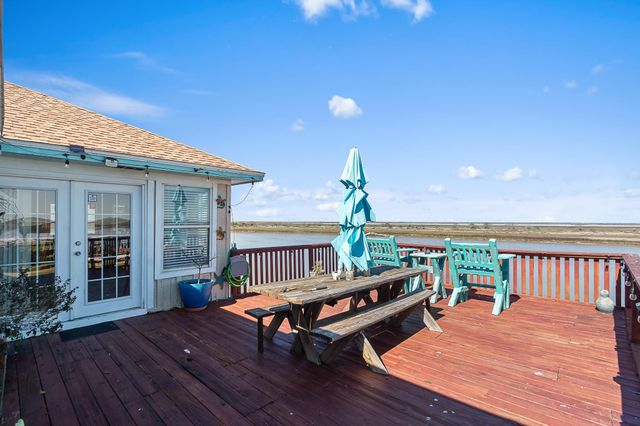 222 Fishermans Isle, Brazoria, TX 77422