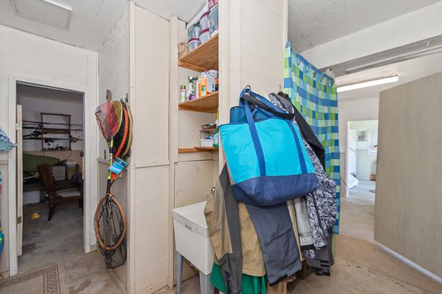 222 Fishermans Isle, Brazoria, TX 77422