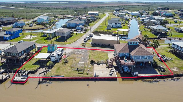 222 Fishermans Isle, Brazoria, TX 77422