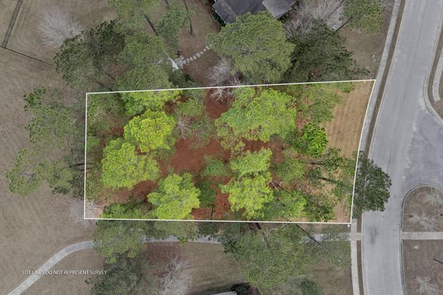 28 Vintage Park, Hattiesburg, MS 39401