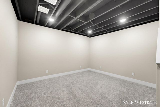 501 144th Avenue, Leighton Twp, MI 49316
