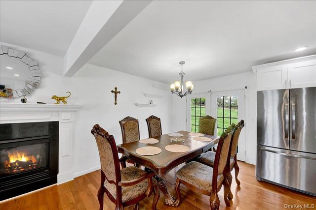 1 Forest Lane, Salisbury Mills, NY 12577