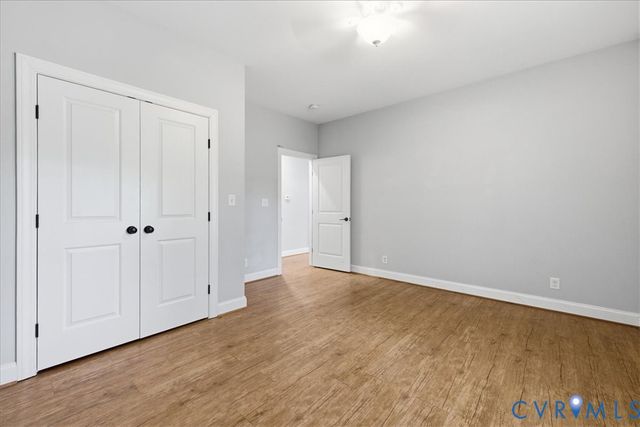 36 Jenkins Ridge Rd, Cartersville, VA 23027