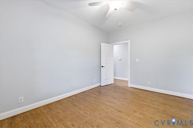 36 Jenkins Ridge Rd, Cartersville, VA 23027