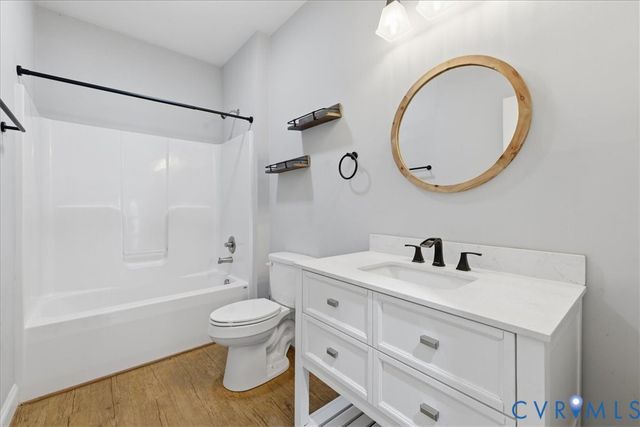 36 Jenkins Ridge Rd, Cartersville, VA 23027