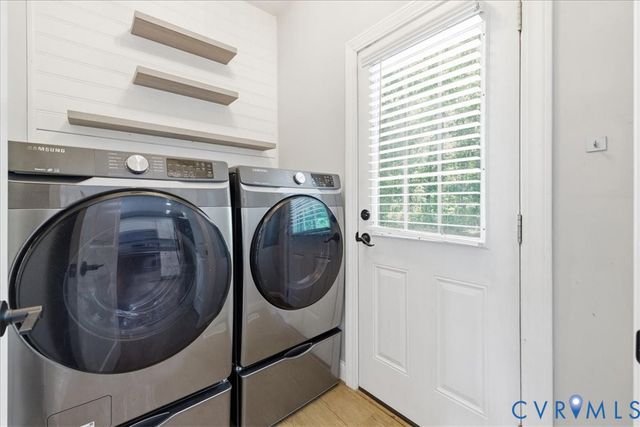 36 Jenkins Ridge Rd, Cartersville, VA 23027