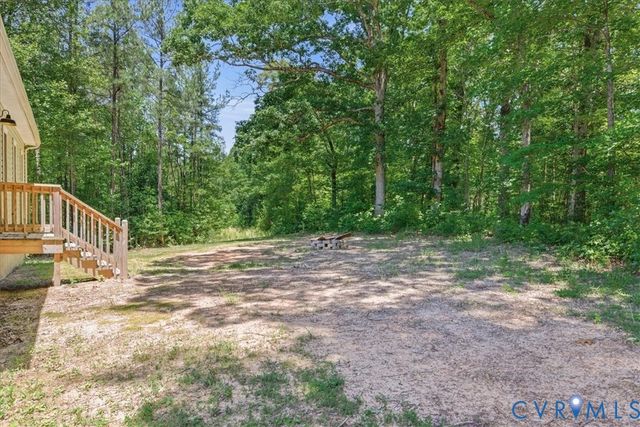 36 Jenkins Ridge Rd, Cartersville, VA 23027