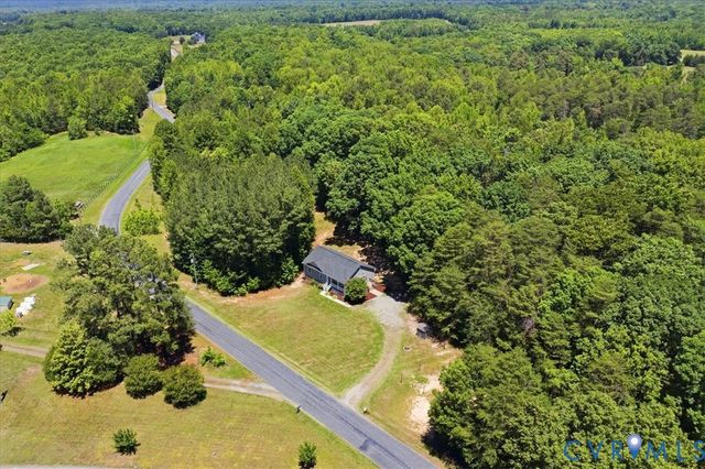 36 Jenkins Ridge Rd, Cartersville, VA 23027