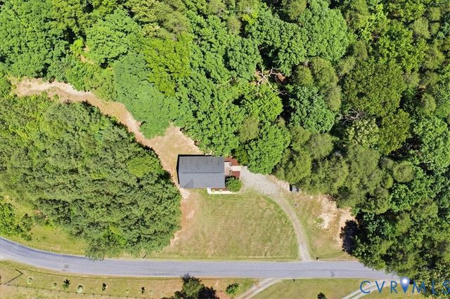 36 Jenkins Ridge Rd, Cartersville, VA 23027