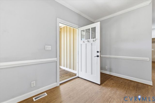 36 Jenkins Ridge Rd, Cartersville, VA 23027