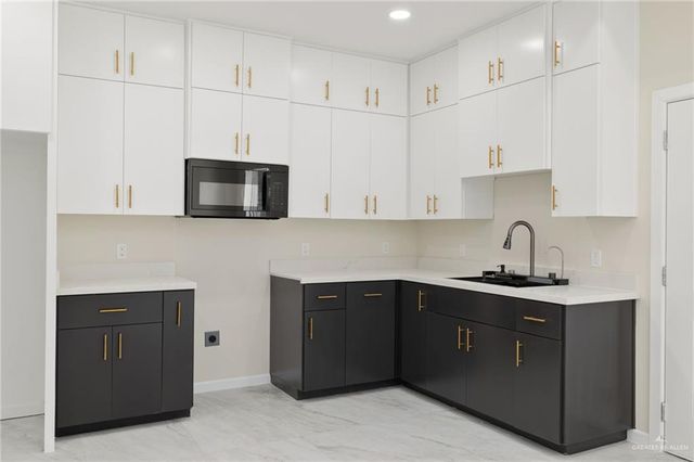 905 Skyview, Weslaco, TX 78599