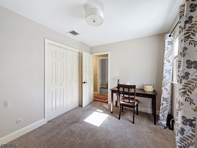 40 Hayward Rd, Sparta Twp., NJ 07871