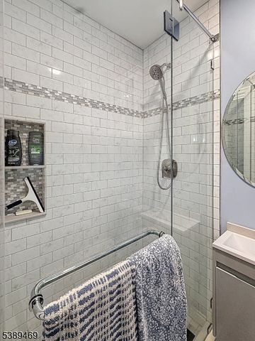 40 Hayward Rd, Sparta Twp., NJ 07871