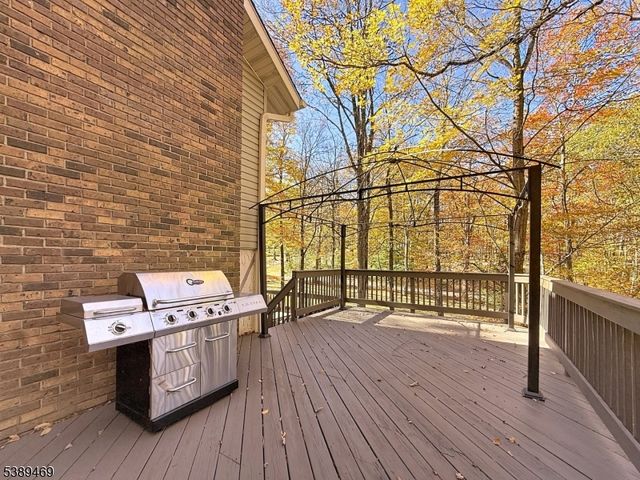 40 Hayward Rd, Sparta Twp., NJ 07871