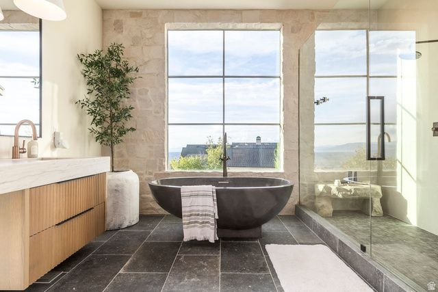 950 S ASPEN CIR, Woodland Hills, UT 84653