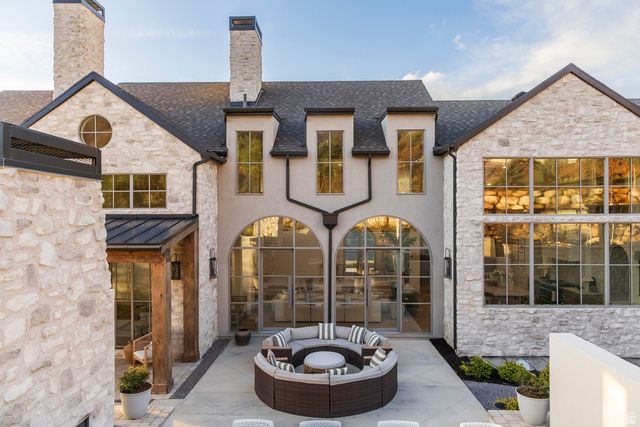 950 S ASPEN CIR, Woodland Hills, UT 84653
