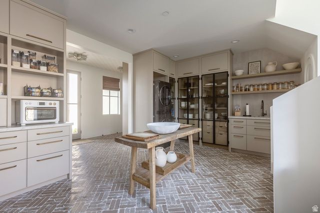 950 S ASPEN CIR, Woodland Hills, UT 84653