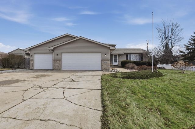 13547 Drummond Street, Cedar Lake, IN 46303