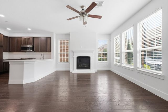 2419 Magalia Lane, Lewisville, TX 75056