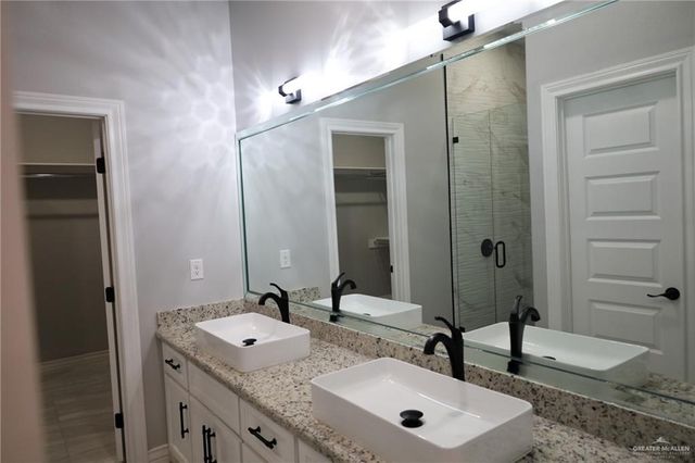 2213 Truman Avenue, Mission, TX 78572