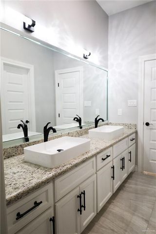 2213 Truman Avenue, Mission, TX 78572