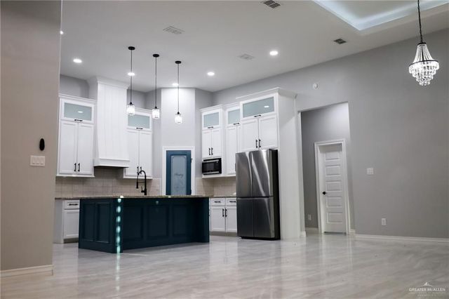 2213 Truman Avenue, Mission, TX 78572