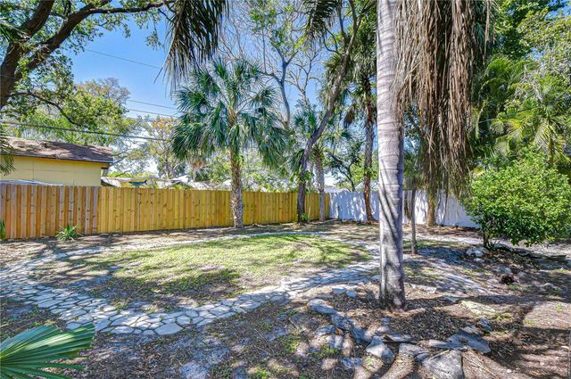 4309 S RENELLIE DRIVE, Tampa, FL 33611