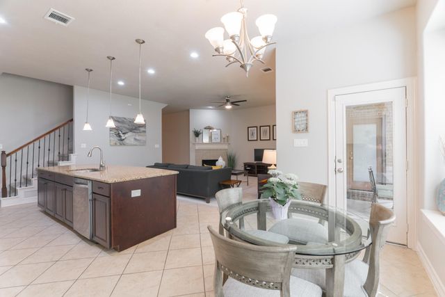 198 Hearthshire Circle, The Woodlands, TX 77354