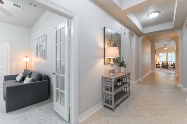 198 Hearthshire Circle, The Woodlands, TX 77354