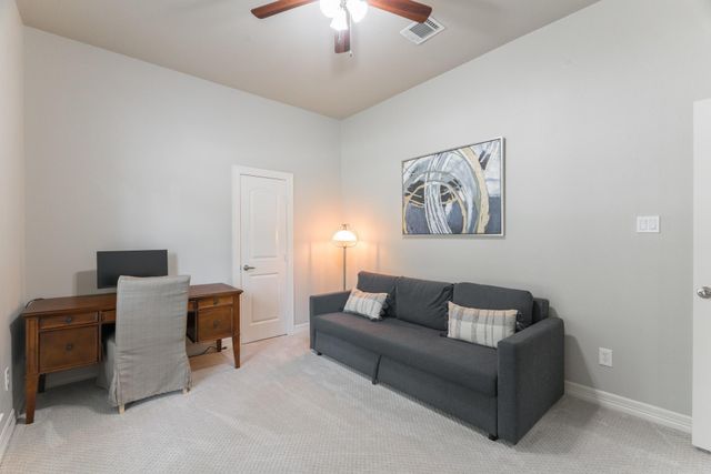 198 Hearthshire Circle, The Woodlands, TX 77354