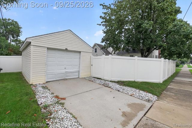 1026 S Wilson Avenue, Royal Oak, MI 48067