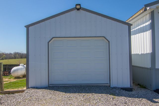 386 Oakland Lane, Harrodsburg, KY 40330