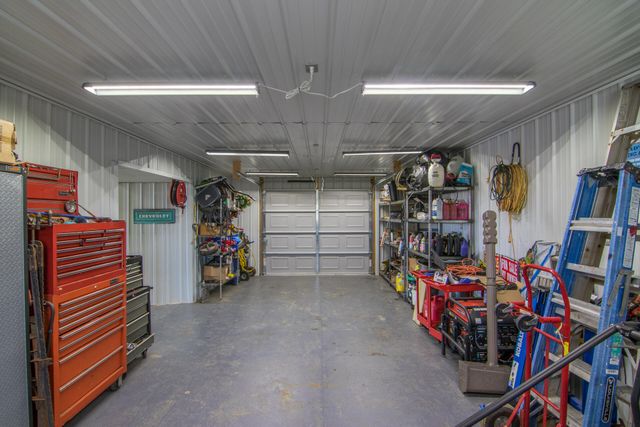 386 Oakland Lane, Harrodsburg, KY 40330