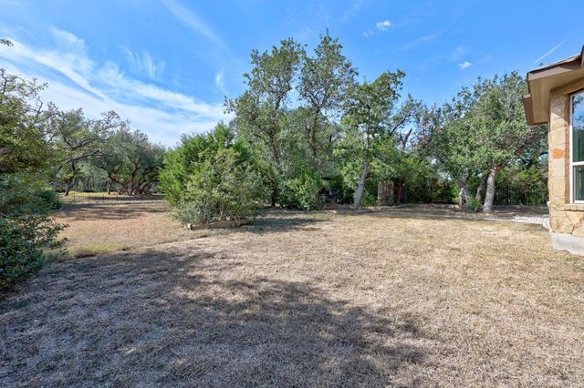 640 Goodnight TRL, Dripping Springs, TX 78620