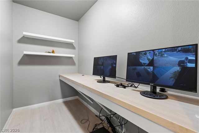 6794 Medovina Court, Las Vegas, NV 89139