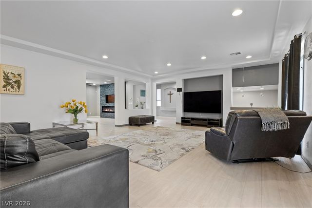 6794 Medovina Court, Las Vegas, NV 89139